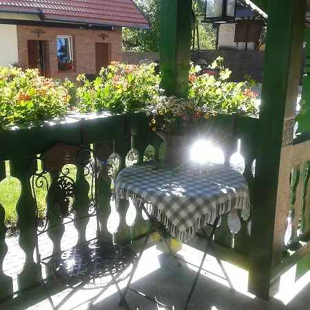 可根特教堂民宿 *